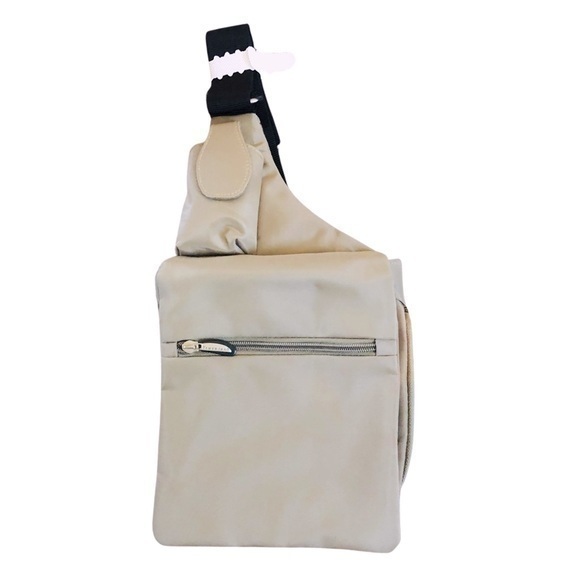 Travelon Light Olive Green Crossbody - Picture 1 of 6